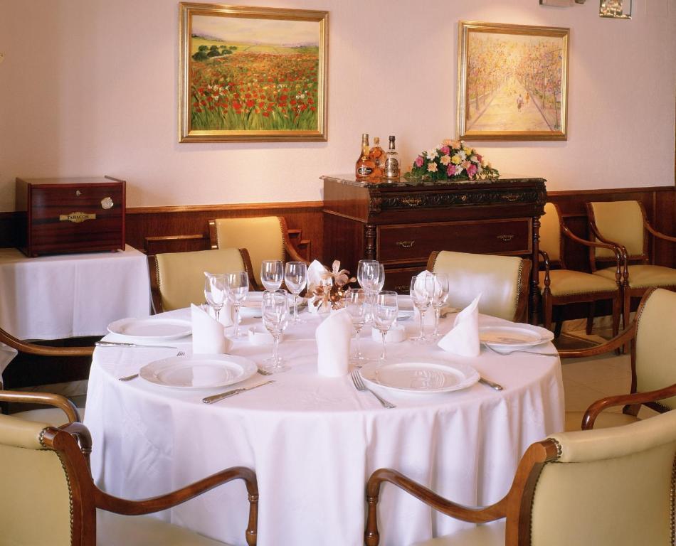 Hotel Chane La Puebla De Alfinden Luaran gambar