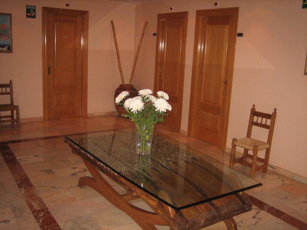Hotel Chane La Puebla De Alfinden Luaran gambar