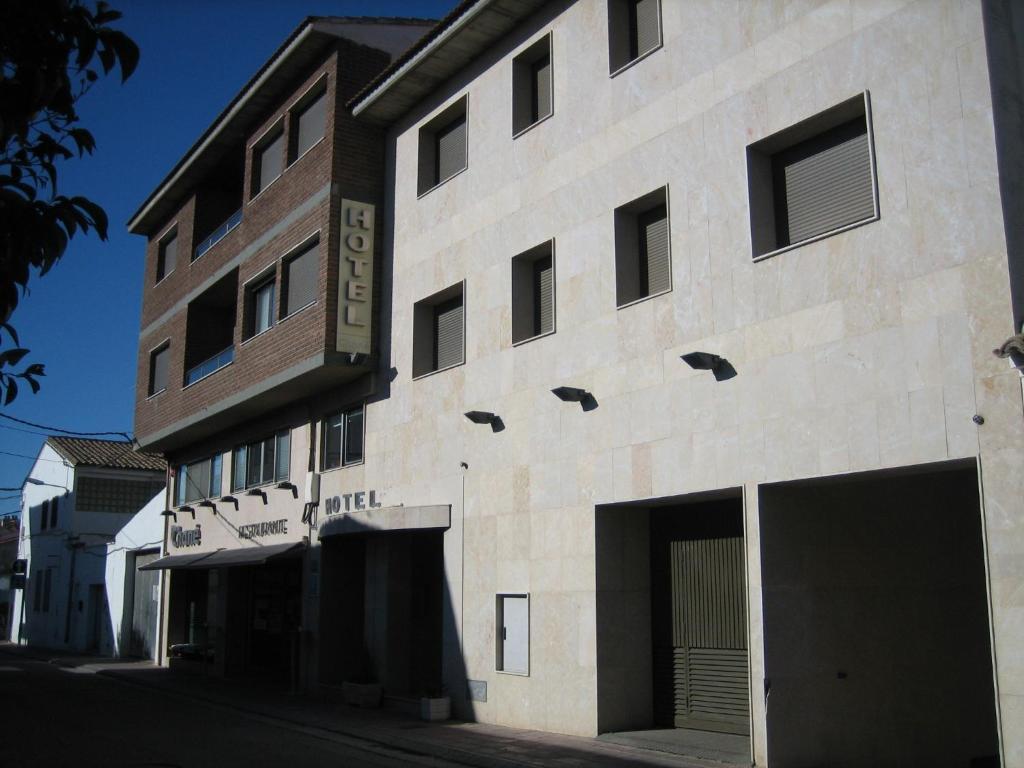 Hotel Chane La Puebla De Alfinden Luaran gambar
