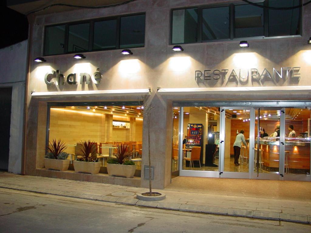 Hotel Chane La Puebla De Alfinden Luaran gambar