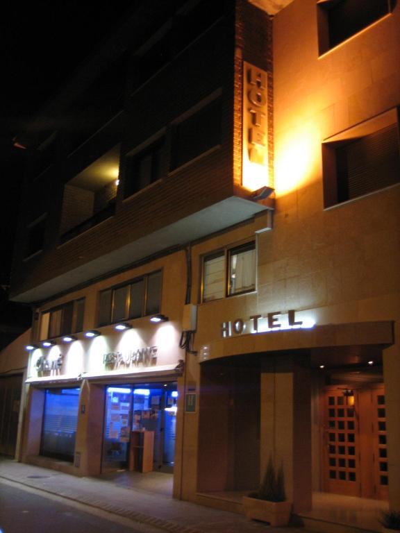 Hotel Chane La Puebla De Alfinden Luaran gambar
