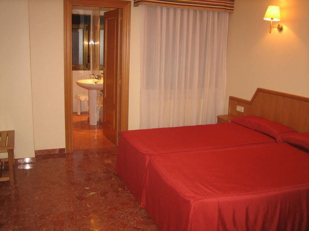 Hotel Chane La Puebla De Alfinden Luaran gambar
